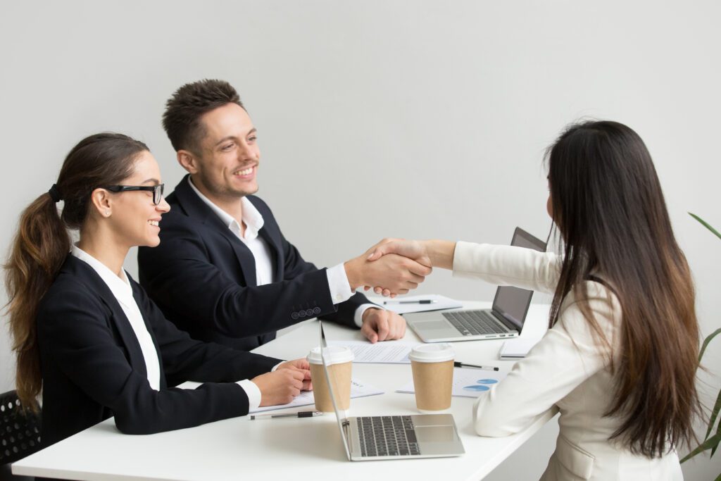 Discover the Advantages of Using Kon Saudi for Your Saudi Arabia Employment and Legal Needs