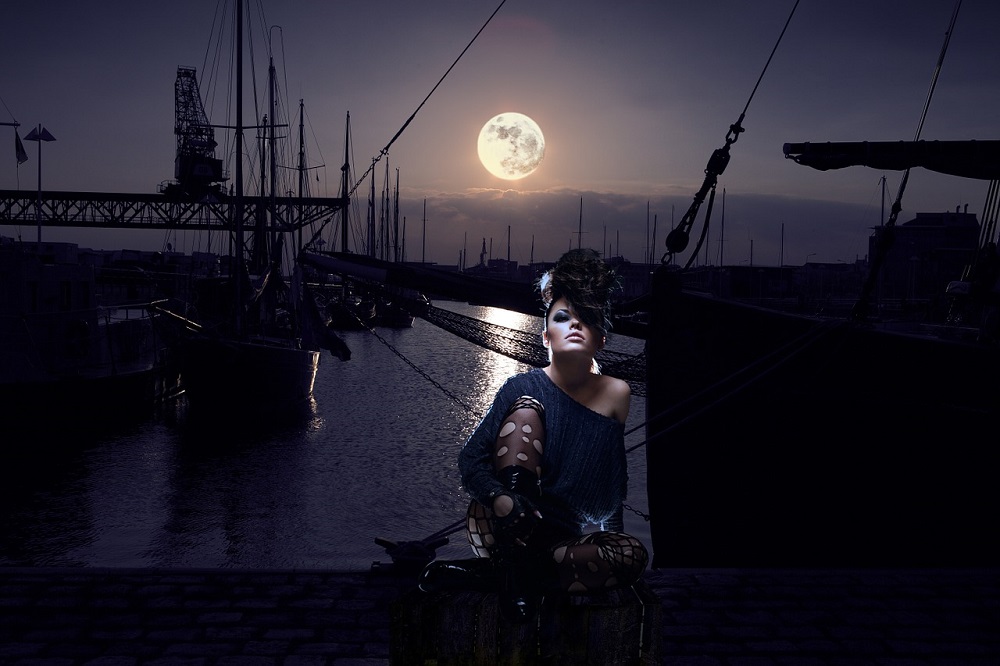 womens gothic clothing
