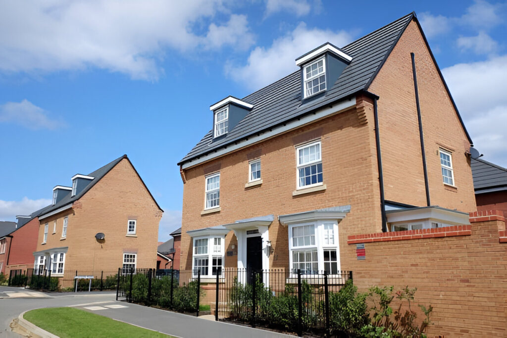 new builds in Easton